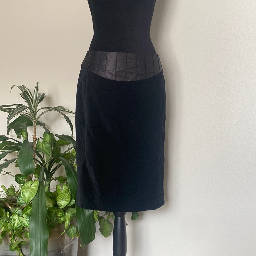 Club Mónaco Black Velvet Pencil skirt